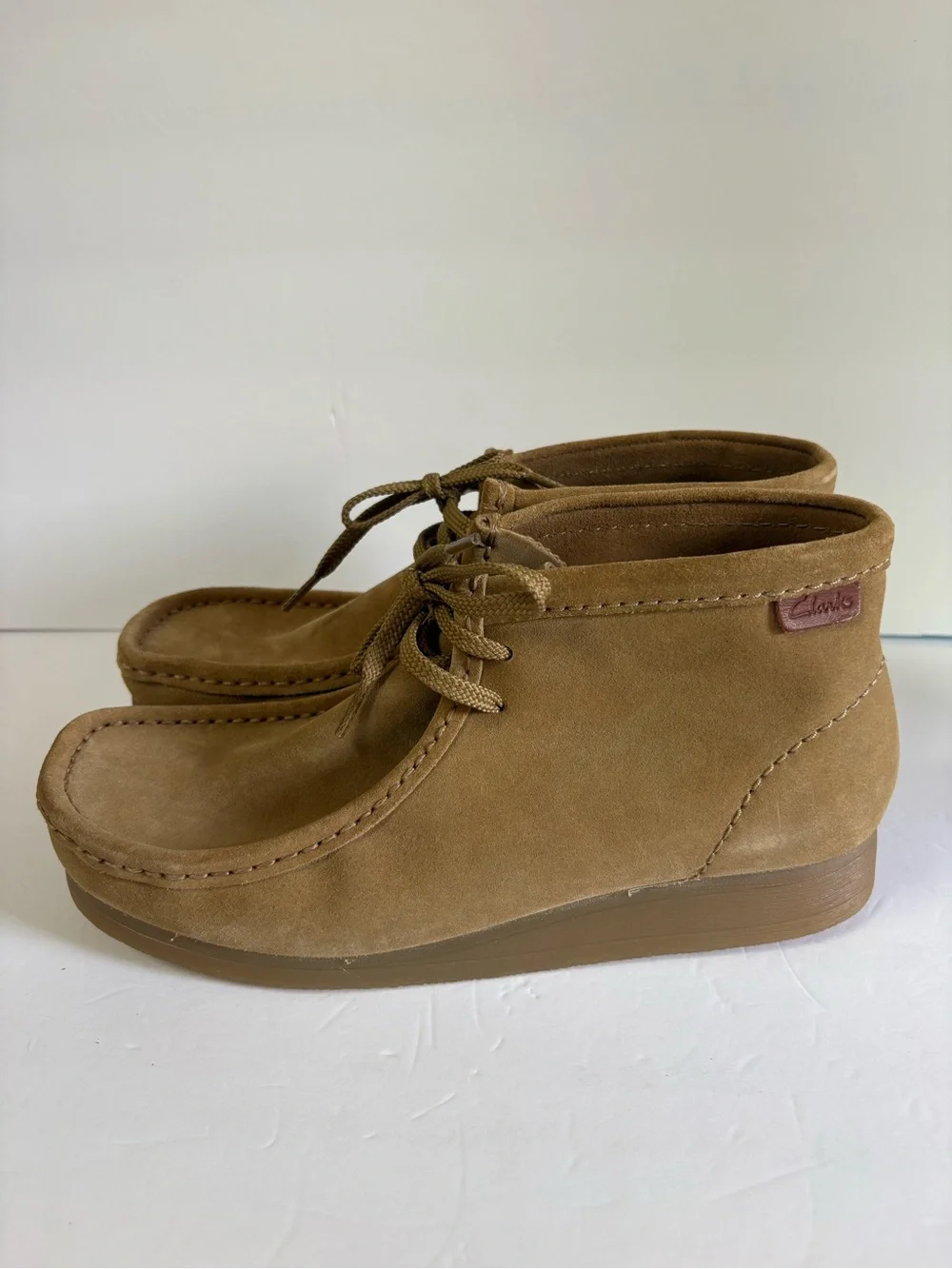 NWOT Clarks Men’s Wallaston Chukka Boot Size 9